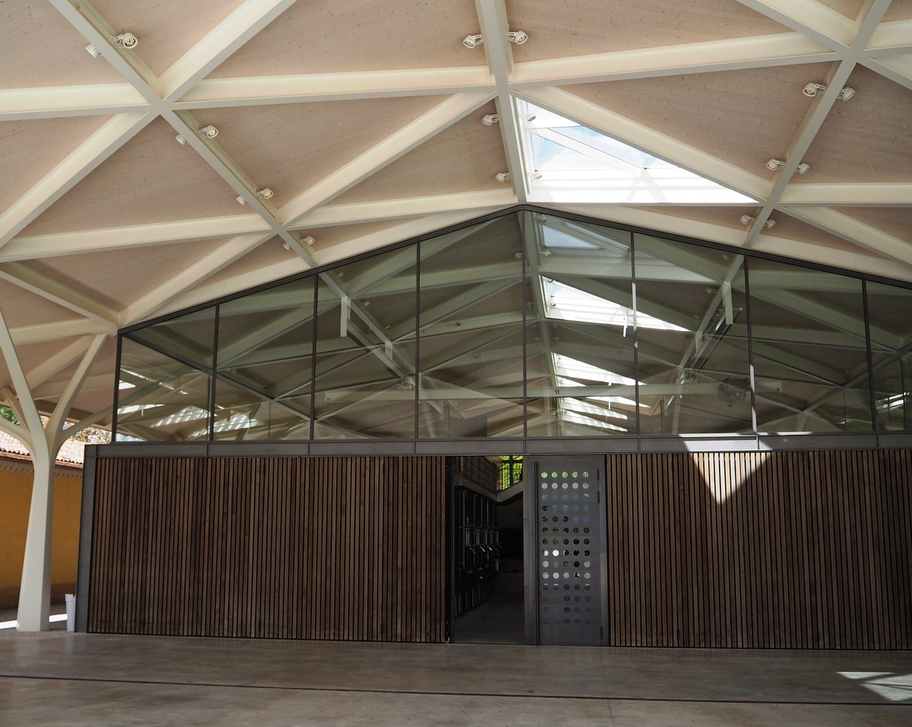 2015年6月に完成した新しいセラー