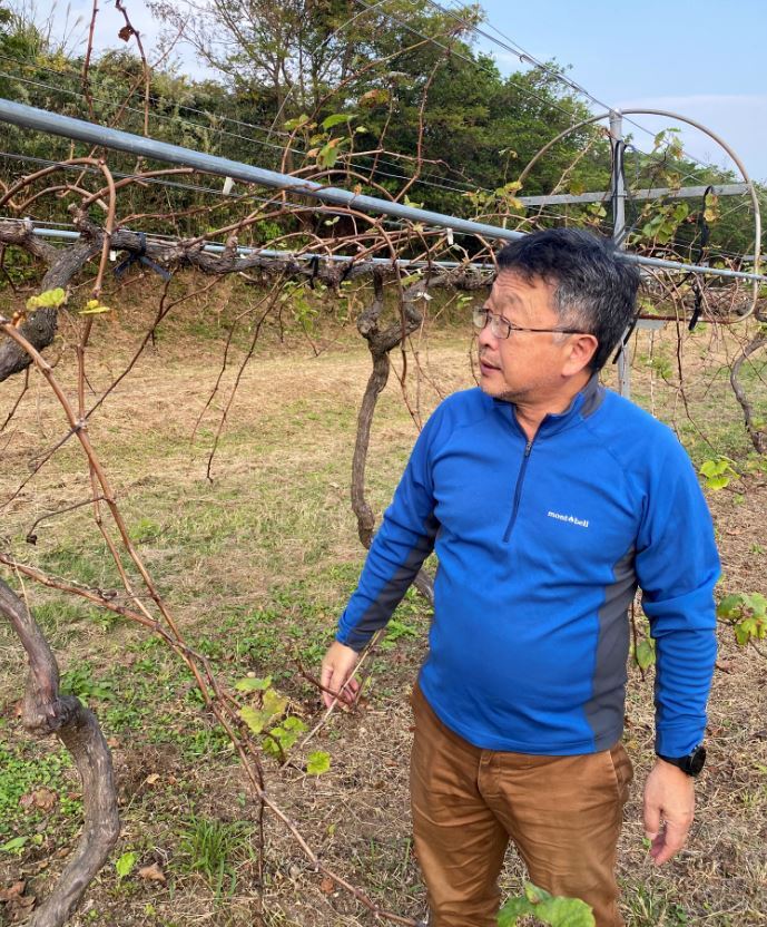 畑をについて語る代表取締役 小畑 暁 氏