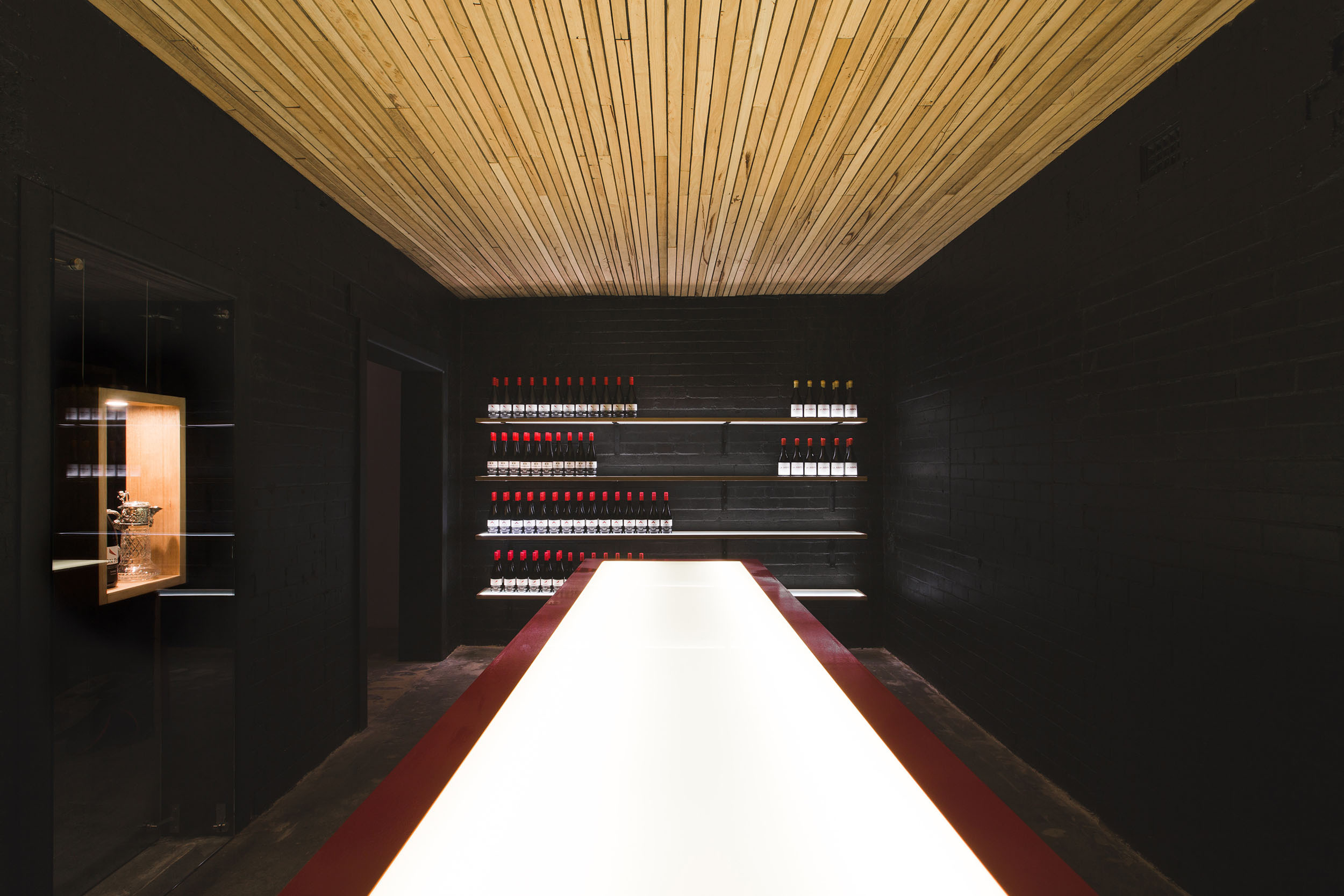 Glaetzer-Dixon Family Winemakers