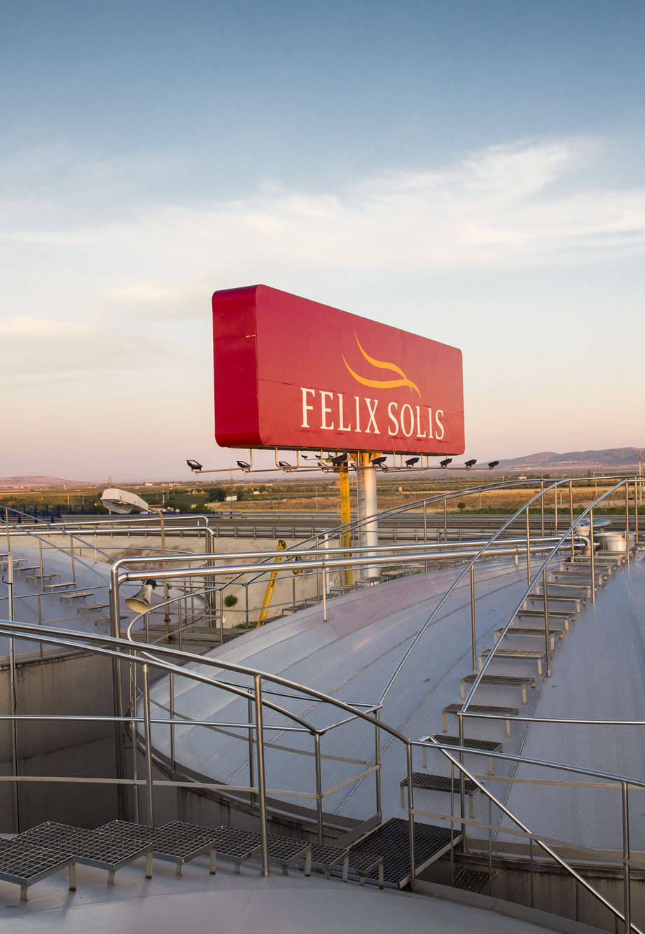 FELIX SOLIS